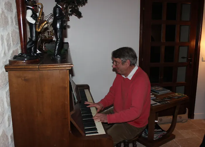 Le Clos Dormont Couette-café